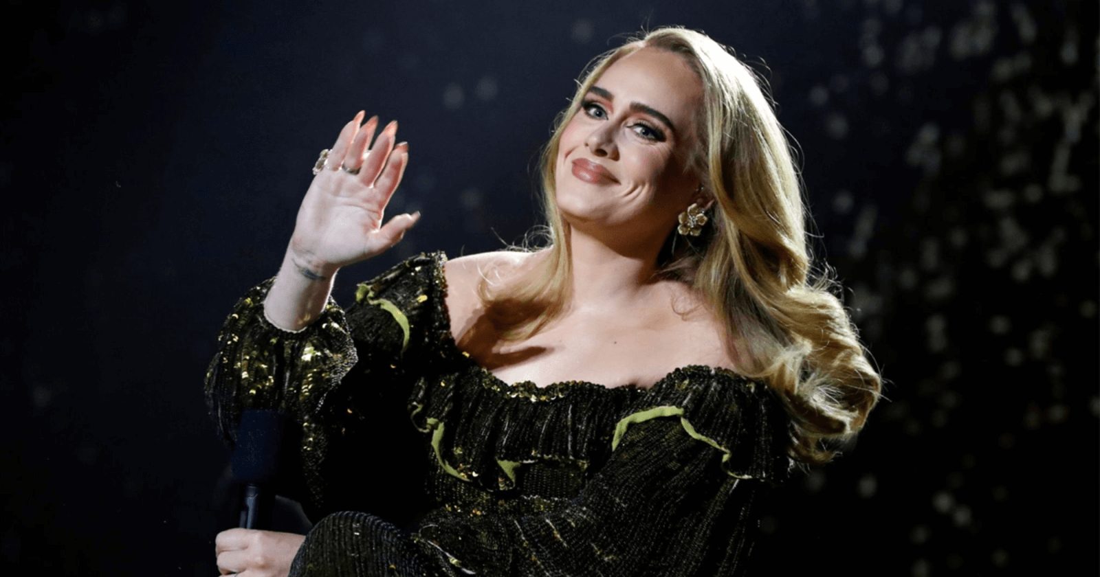 49 frases da Adele que são fortes demais e que falam de amor com muita reflexão