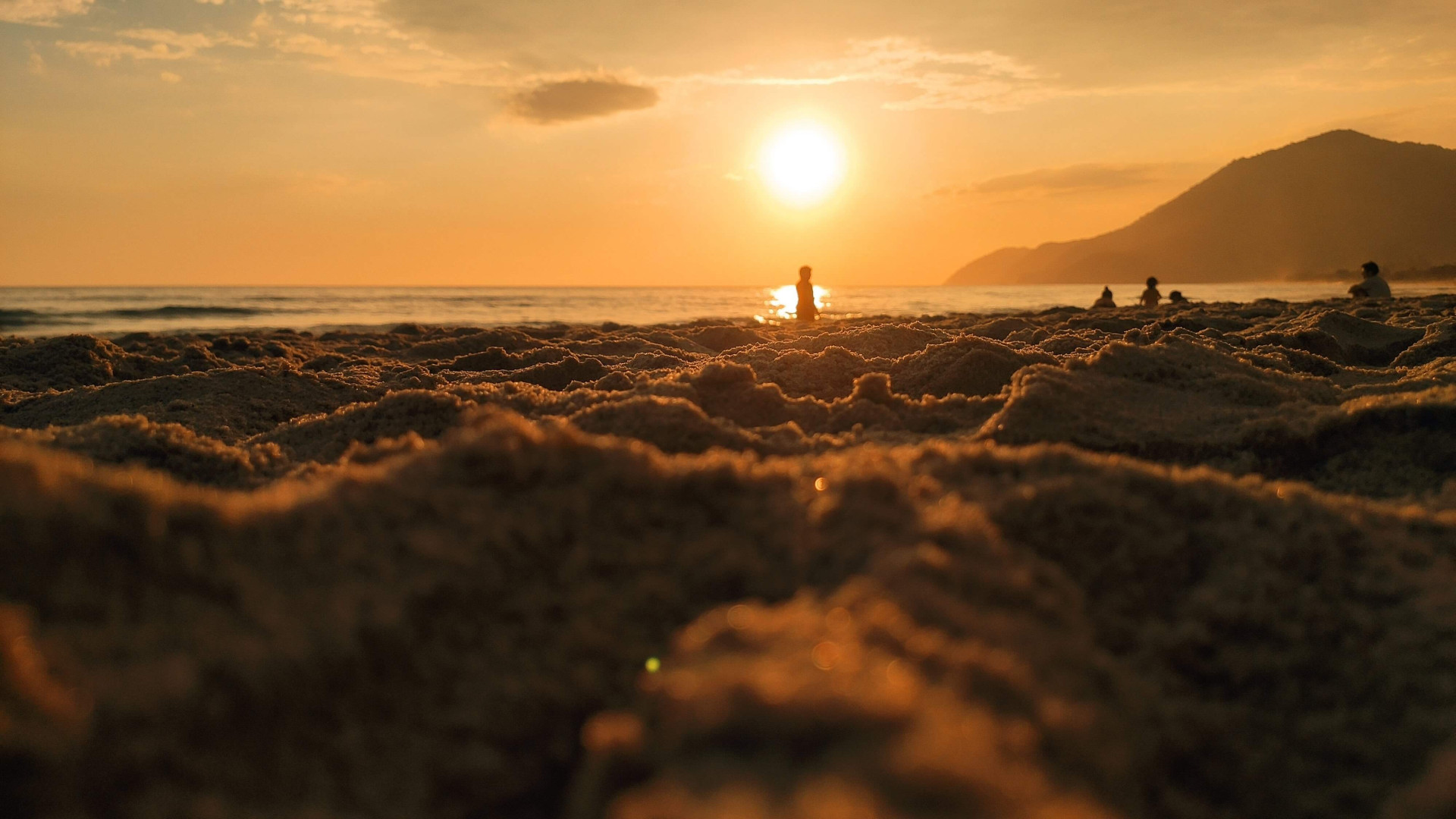 Praia da Sununga: um paraíso brasileiro que todo mundo precisa conhecer ao menos uma vez na vida (Imagens: Unsplash)