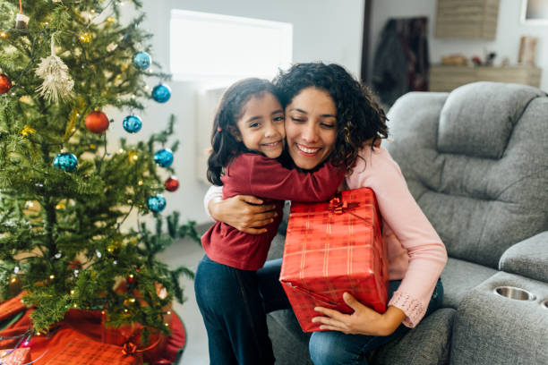 60 OPÇÕES DE PRESENTES para mãe querida receber no Natal e amar a surpresa
