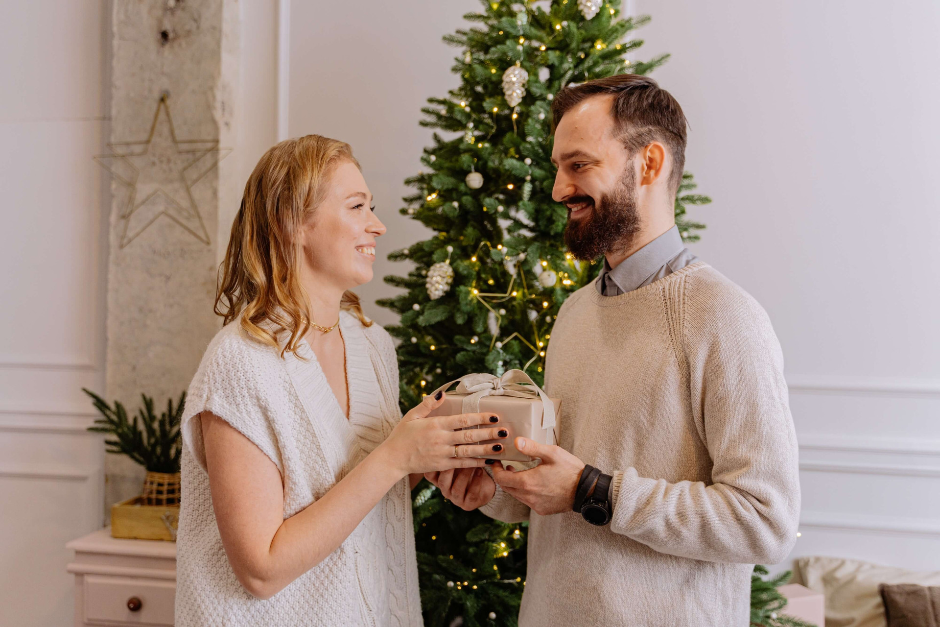 90 ideias de presentes de Natal para namorado receber a maior surpresa do ano