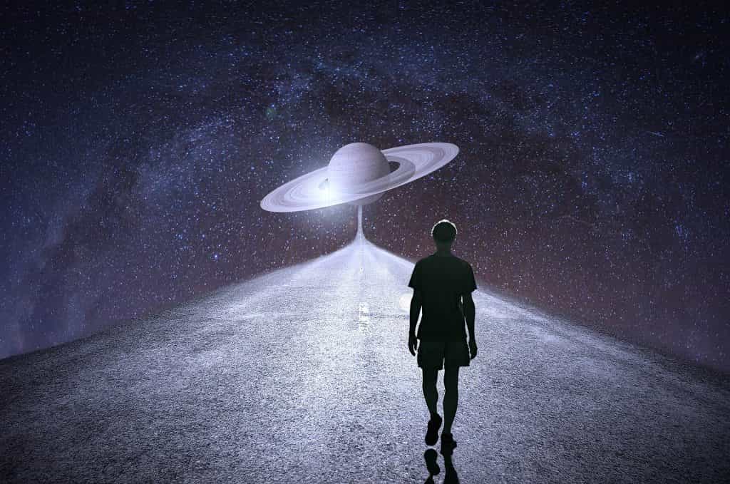 Saturno em Peixes é o evento astrológico que vai te afetar intensamente (Imagens: unsplash)