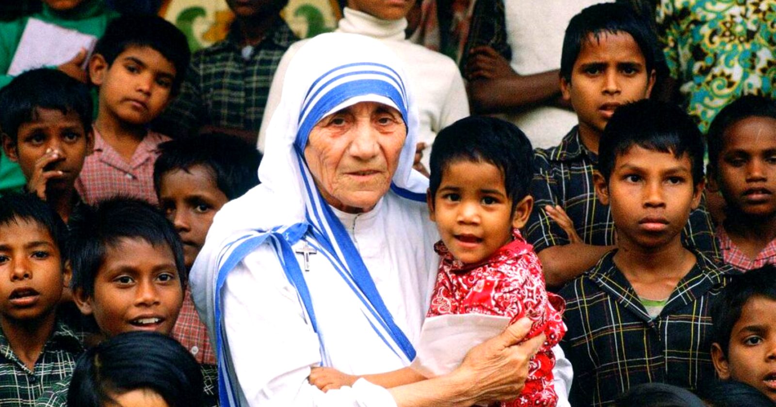 FÉ INABALÁVEL: 10 pensamentos de Madre Teresa para confiar mais em Deus